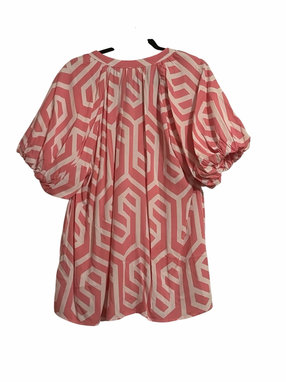 NWT ✨Entro Pink & White Geometric Puff Sleeve Blouse 1X✨